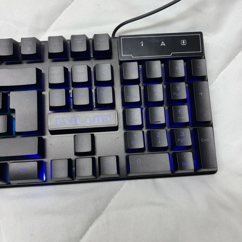 Wired LVLUP Pro Gaming Keyboard with LED Keys LU734PDQ- DC5V 500 mA MAX